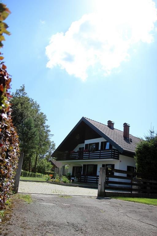 Lake House Apartment Медводе Экстерьер фото